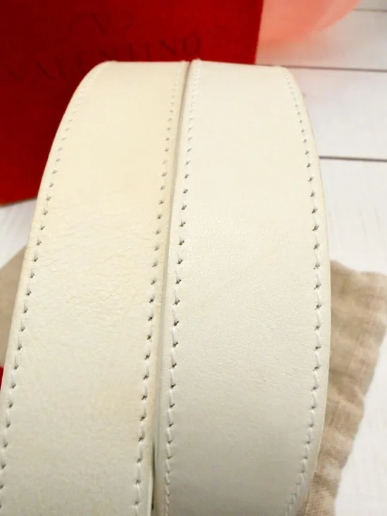 Valentino Garavani Ivory Leather Belt w Crystal V Logo Buckle - Picture 8 of 11